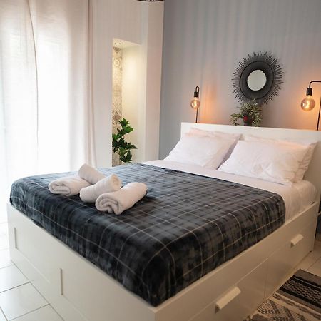 Sapphire Majesty Suite By Heaven'S Hall Luxury Suites Alexandroúpoli Extérieur photo