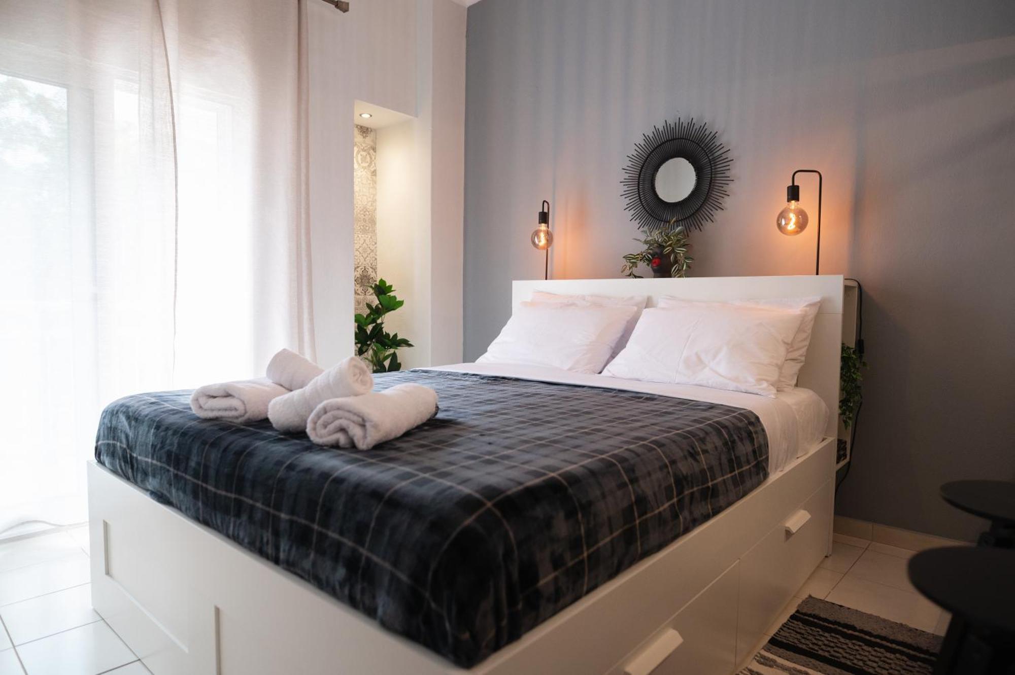 Sapphire Majesty Suite By Heaven'S Hall Luxury Suites Alexandroúpoli Extérieur photo